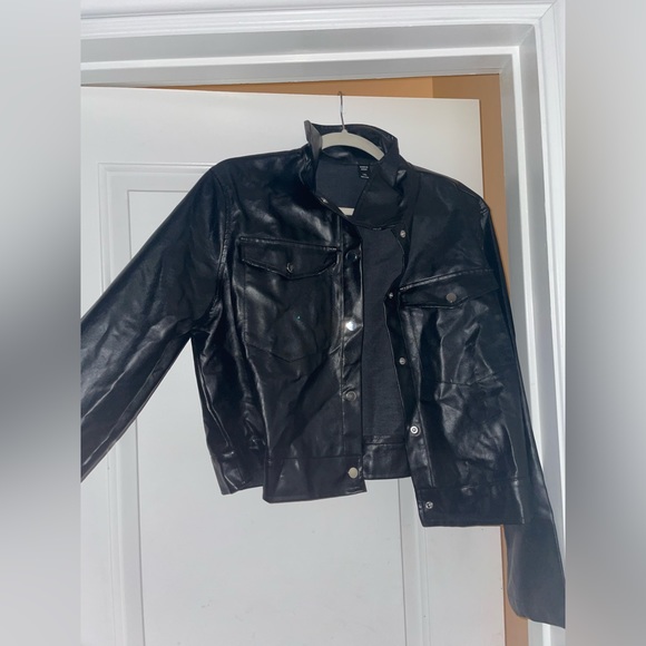 Brand new never worn Shein faux leather biker jacket - Picture 2 of 3